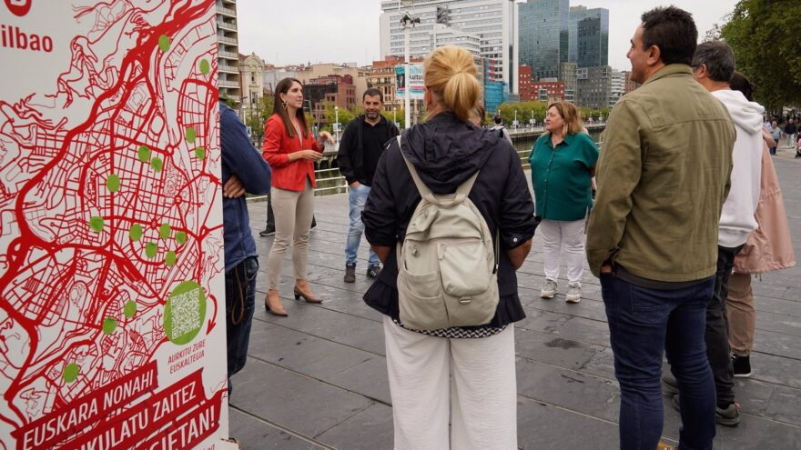 Bilbao triplica las ayudas para aprender euskera