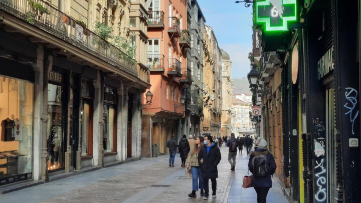 Las ventas en el comercio vasco aumentaron un 0,1% en 2024