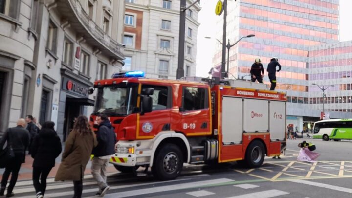 Bizkaia y Bilbao coordinan sus servicios de bomberos en zonas colindantes