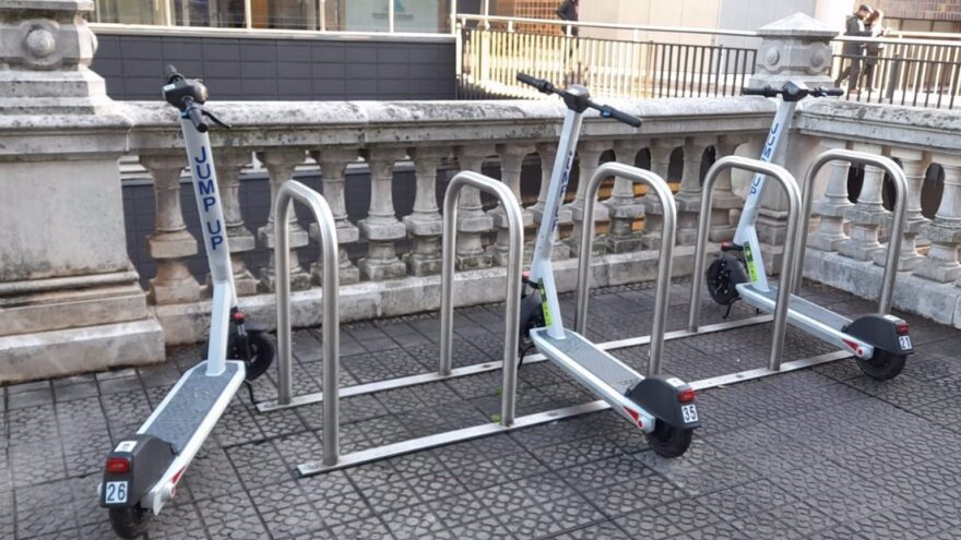 Bilbao refuerza la vigilancia de bicicletas y patinetes eléctricos