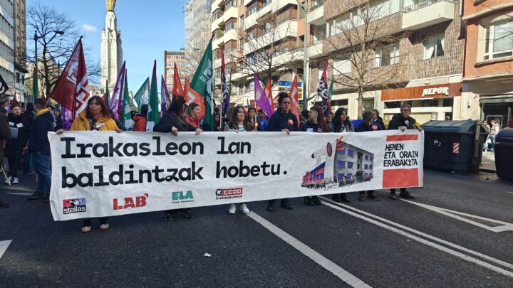 Alta participación en una nueva jornada de huelga en la educación pública vasca