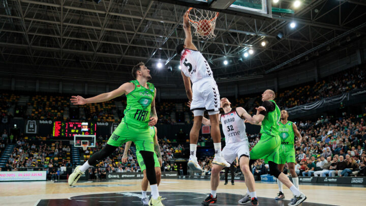 El Bilbao Basket viajará a Turquía con 12 puntos de renta