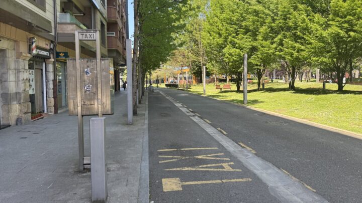 Amorebieta-Etxano ofrece Auzotaxi 24 horas al día durante los 365 días del año