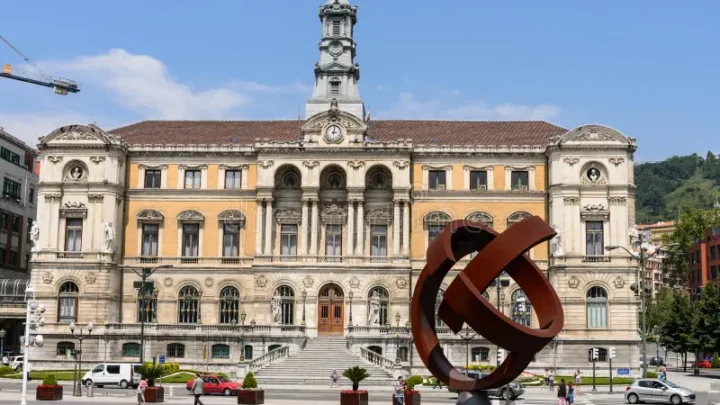 El Ayuntamiento de Bilbao establece un amplio operativo por la recepción al Bilbao Basket