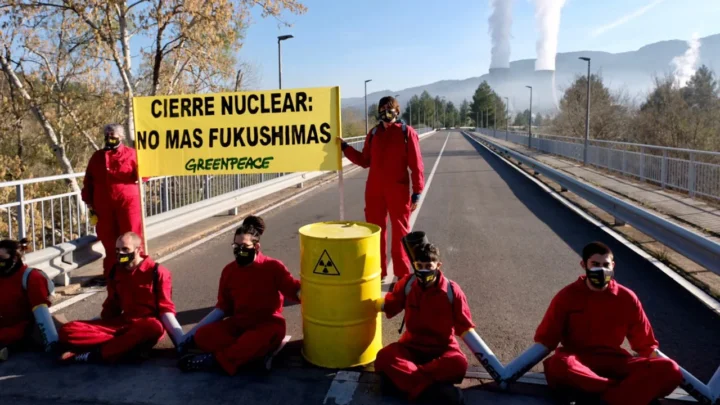 Estupor ante la vuelta del debate nuclear: «Al menos las renovables no provocan una catástrofe en caso de fallo»