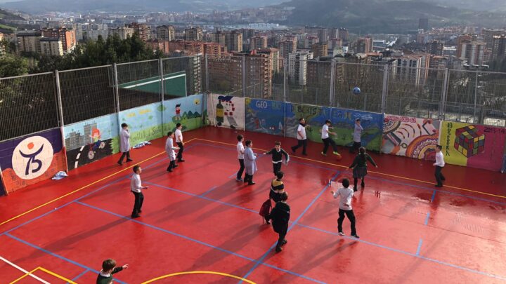Fracasa la integración de Jesuitinas Bilbao y JM Ikastetxea por falta de matrículas