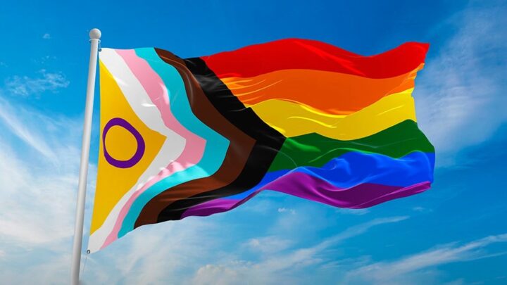 Uribe Kosta alza la voz contra la LGTBlfobia y refuerza su compromiso por la diversidad