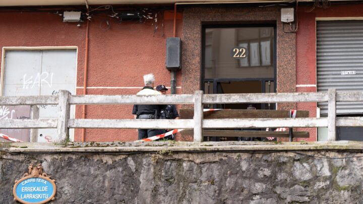 🅱️ Asesina a su hija de 13 años y después se suicida en Bilbao