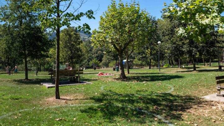 🅱️ Bilbao activa las duchas urbanas el 7 de junio con nuevos puntos en Sarriko y Ametzola