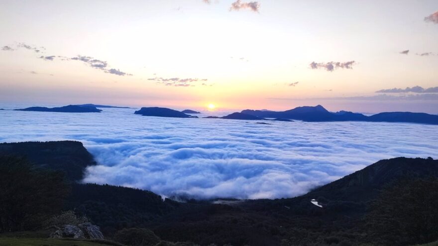 El tiempo este jueves en Bizkaia: subida de temperaturas y el sol irá ganando espacio a las nubes
