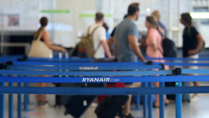Bruselas vs. Ryanair: ¿cómo quedará el tamaño máximo permitido de las maletas de mano?