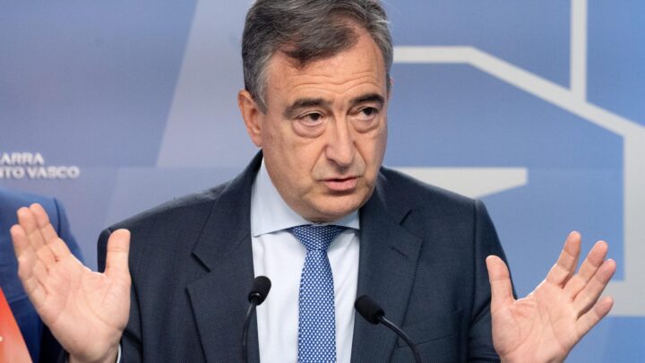 Aitor Esteban : «La única manera de que acabe la legislatura es por voluntad del propio presidente»