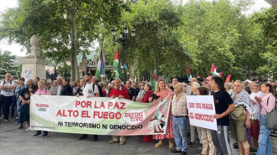 Ciudadanos vascos se suman al llamamiento a nivel estatal para exigir «el fin del genocidio en Gaza