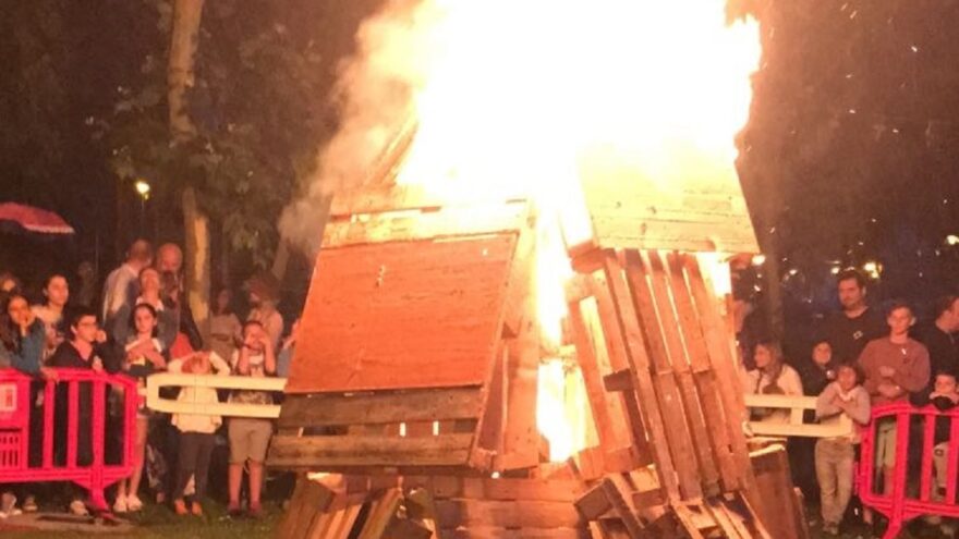 Bilbao celebra San Juan en trece barrios con hogueras y actividades festivas