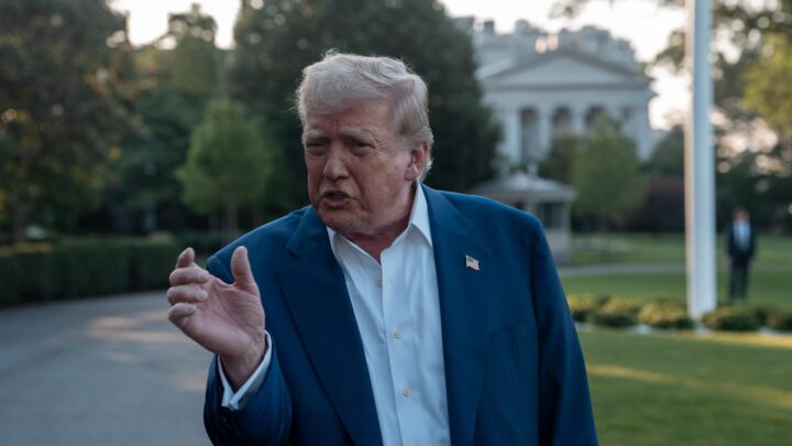 Trump critica a España por su nivel de gasto en Defensa: «Es un problema y es injusto para el resto»