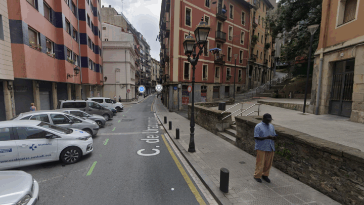 Ocupación de la calle Urazurrutia por obras