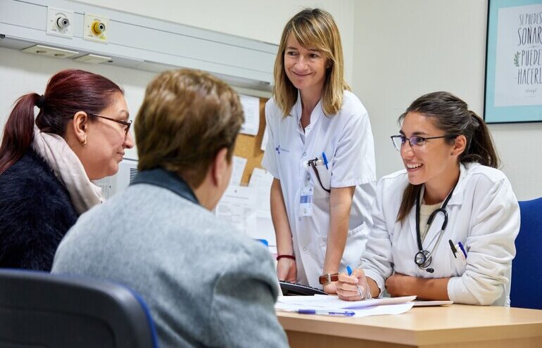 Euskadi ofrecerá 577 plazas de Formación Sanitaria Especializada, cifra récord en Osakidetza