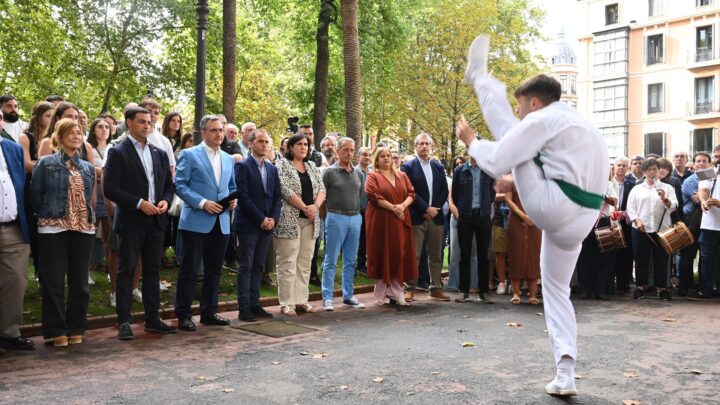 Esteban llama «integrista» a EH Bildu por atacar a la Ertzaintza y rechaza pactos de país con quien «lo desprecia»