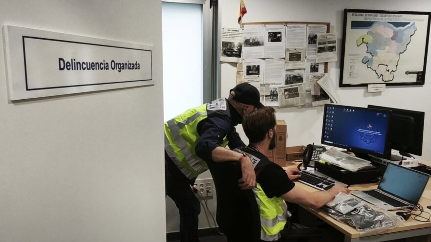 Detienen en Bilbao a dos prófugos franceses reclamados por tráfico de drogas e integración en banda criminal