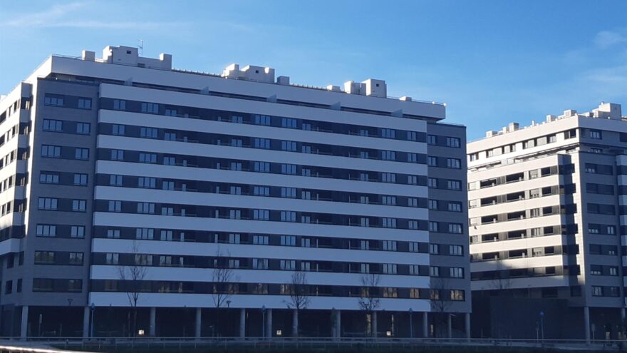 La compraventa de vivienda en Euskadi aumenta un 29,2% en junio
