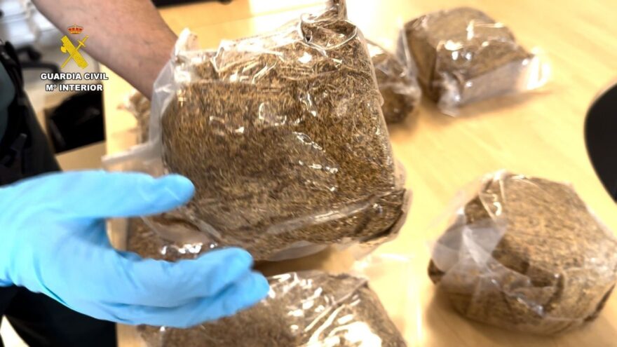 Decomisados 13 kg de picadura de tabaco ilegal en Bizkaia