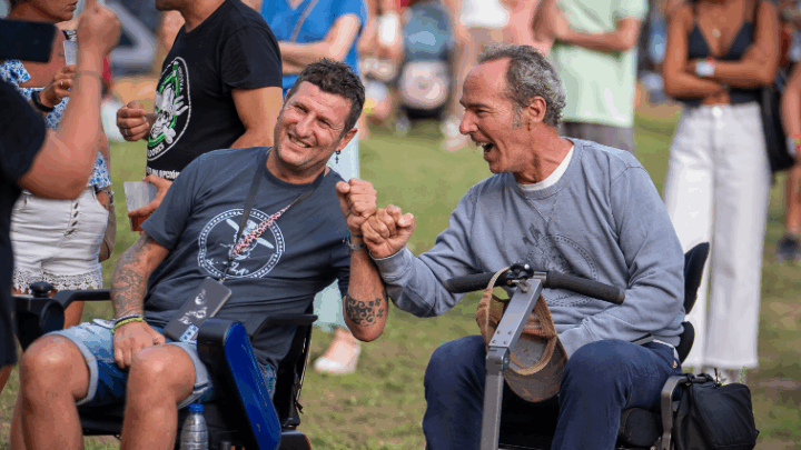 «Cartelón» en Getxo contra la ELA: Álvaro Lafita presenta la 4ª edición de DaleCandela Fest