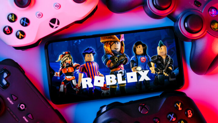 El peligro escondido tras Roblox: autolesiones, contenido sexual violento y pedofilia