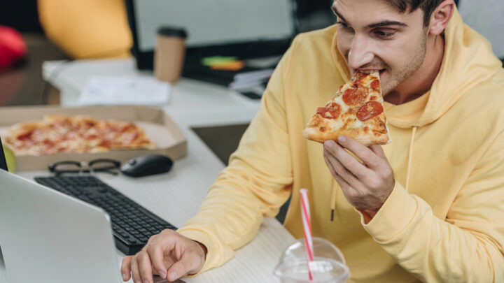 El 63% de los empleados vascos recurren a la alimentación emocional debido al estrés