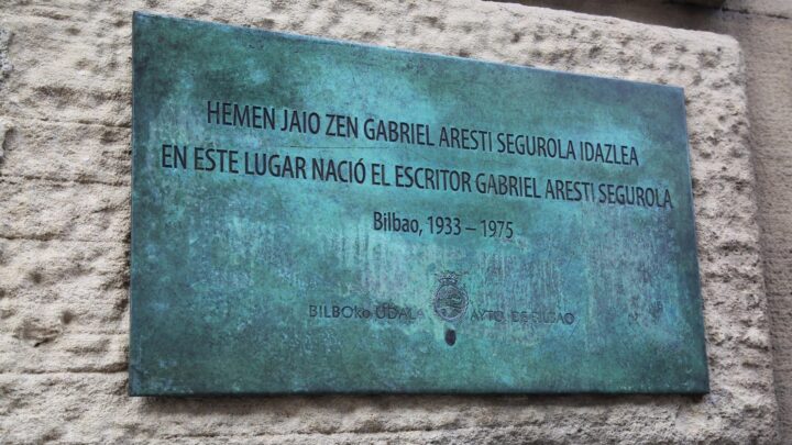 La Sociedad Coral de Bilbao homenajea a Gabriel Aresti con un concierto en el Guggenheim