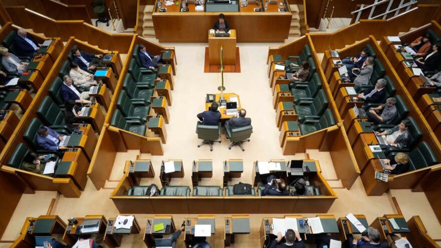 Parlamento Vasco avala la Estrategia de Seguridad y Salud Laboral 2021-2026