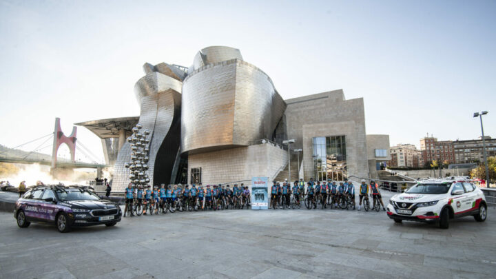 Bilbao se prepara para rodar en femenino con la Bilbofem: 500 ciclistas tomarán la villa este 12 de octubre