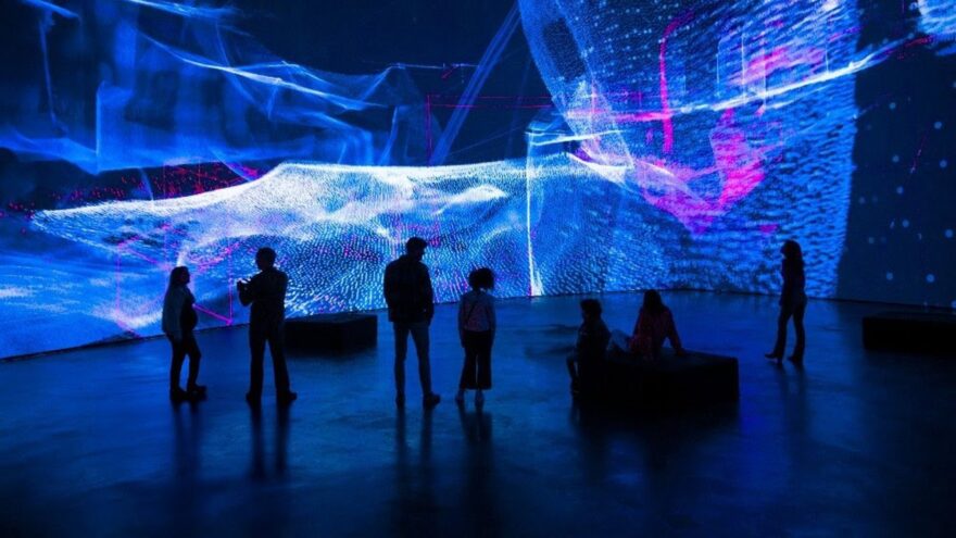 El Museo Guggenheim clausura este domingo la exposición ‘in situ: Refik Anadol’