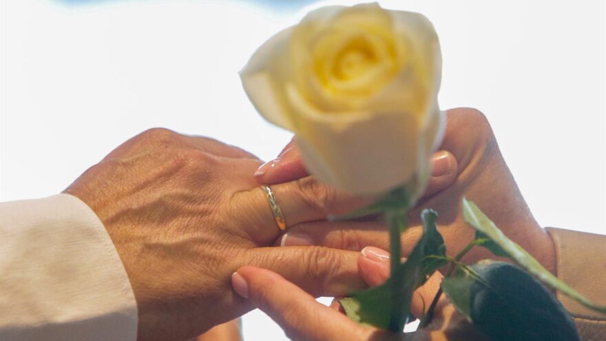 Los matrimonios subieron en Euskadi un 2,6% el pasado 2024