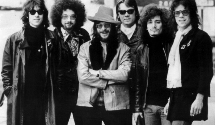 Silbidos recuerda a The J. Geils Band