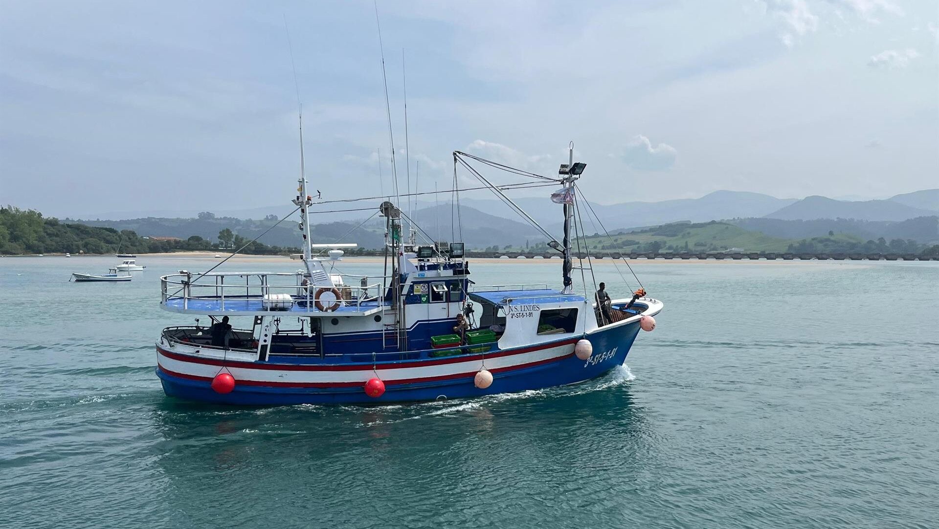 El barco Nuestra Señora de Lindes regresa a Lekeitio 34 años después
