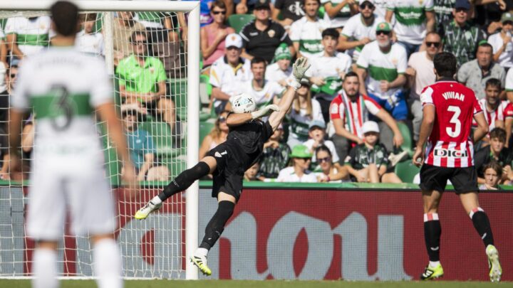 El Athletic rasca un punto en Elche tras un pésimo partido