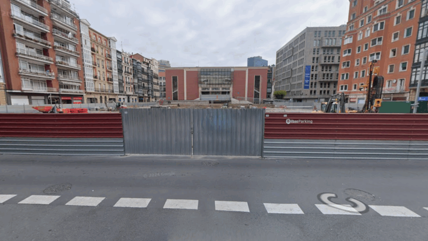 Corte de tráfico en la calle Ibáñez de Bilbao