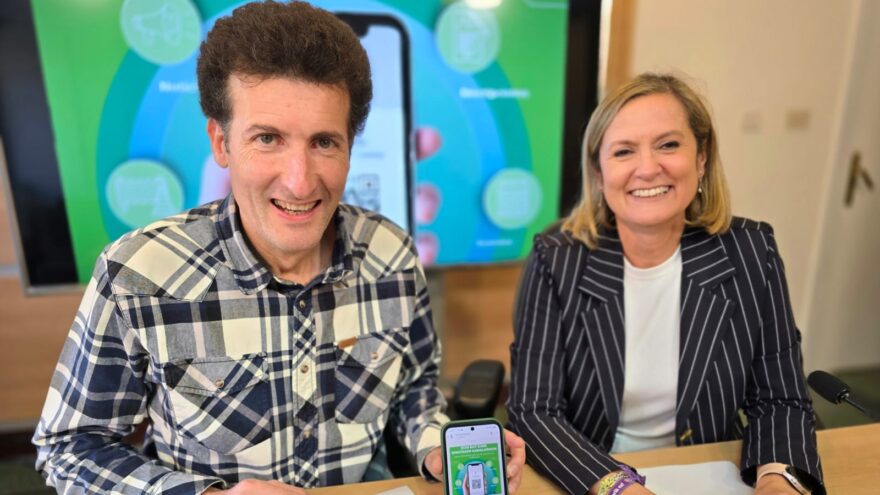 Barakaldo lanza un nuevo canal de información municipal a través de WhatsApp