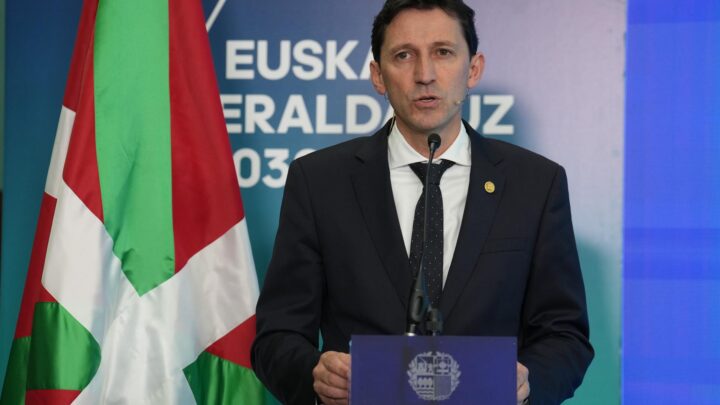 D’Anjou dice que la negociación presupuestaria se plantea «con generosidad» y dispuestos a «llegar a acuerdos»