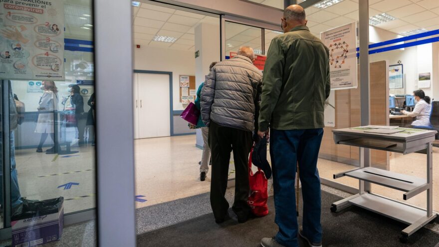 Osakidetza vacuna ya a más de 417.000 personas contra la gripe