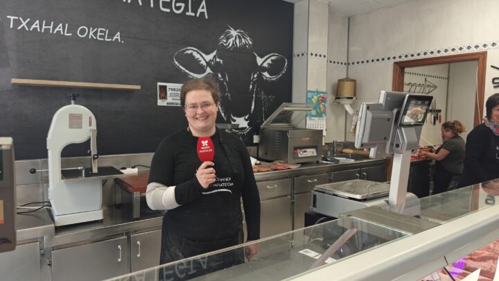 Izarne de Onaindi Harategia: «La buzkantza necesita tiempo, paciencia y mucho mimo»