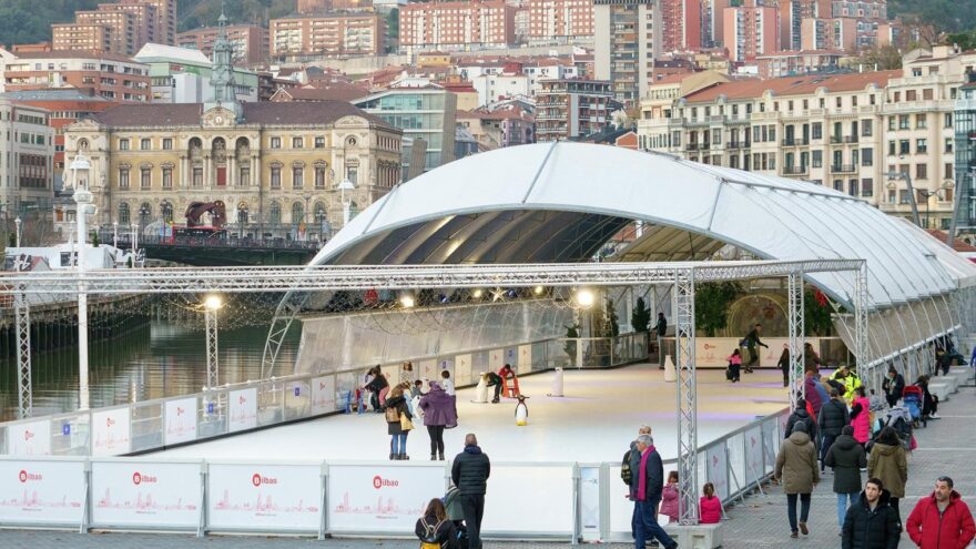 ¿Cuándo abre la pista de hielo del Arenal y el tobogán de Ripa en Bilbao?