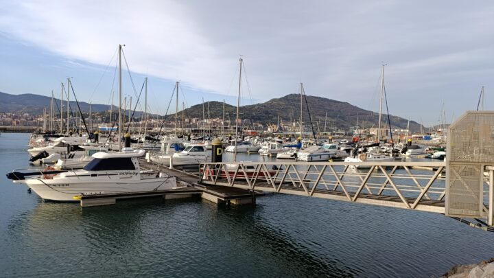 Puerto Deportivo de Getxo: De referente turístico a la sombra de su esplendor