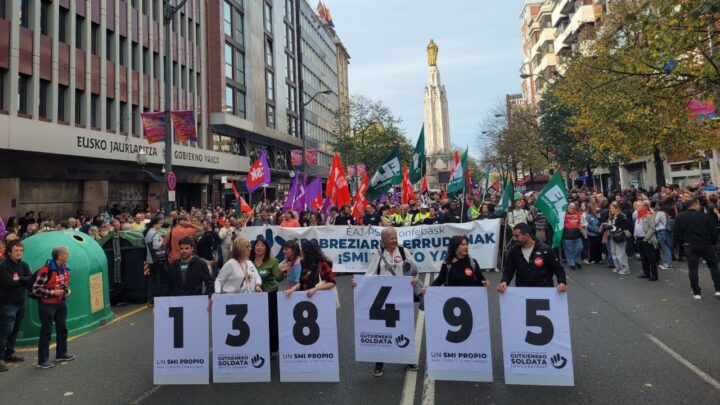 Los sindicatos exigen un SMI propio ante el bloque del Gobierno vasco