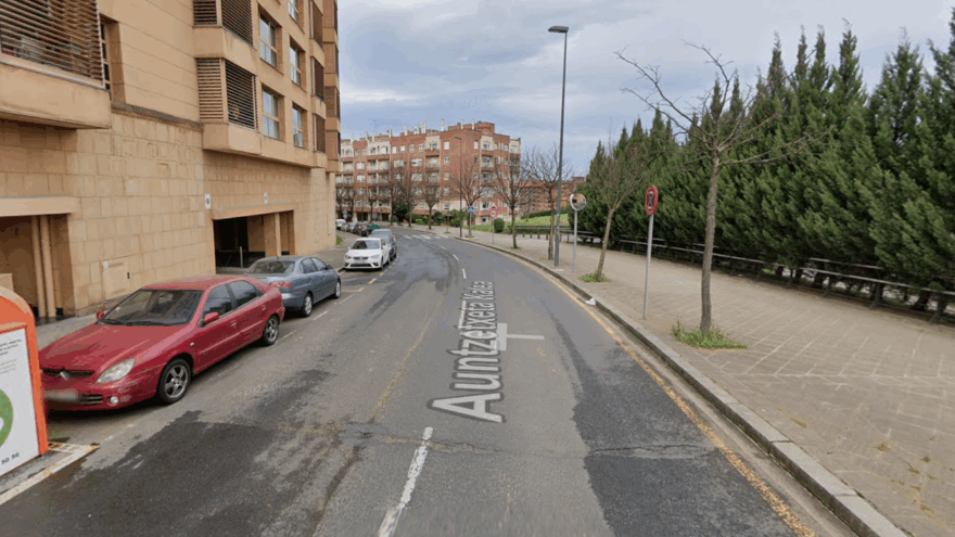 Cortes de tráfico en la calle Auntzetxeta por obras