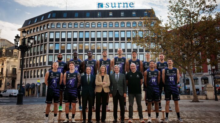 Surne renueva su patrocinio con Bilbao Basket hasta 2031: un vínculo histórico que celebra 120 años de la aseguradora y 25 del club