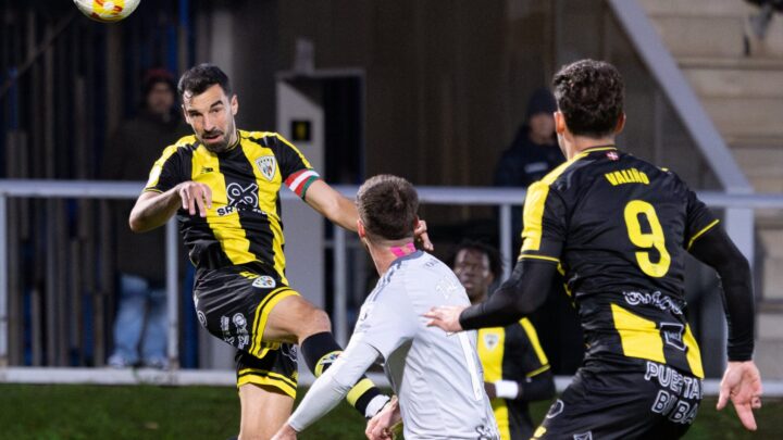 LD 24-11-25 | Barakaldo y Bilbao Athletic sonríen