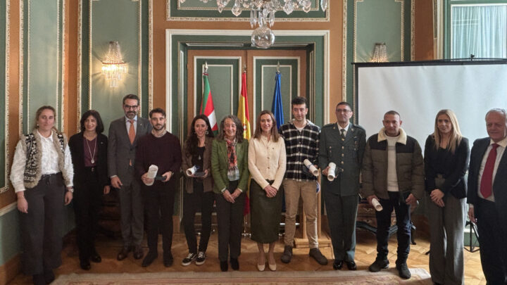 Cinco héroes por sorpresa reconocidos por su valentía