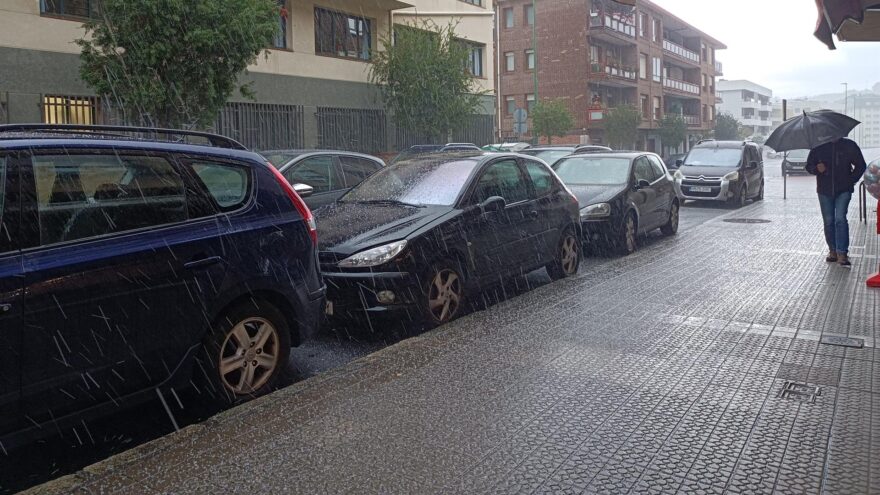 El tiempo este jueves en Bizkaia: jornada húmeda y viento intenso en el litoral