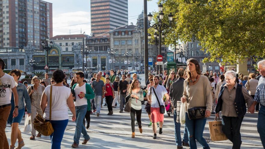 Euskadi registra un crecimiento poblacional impulsado por la inmigración